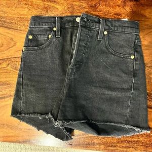 Levi’s 501 premium rib cage shorts in black